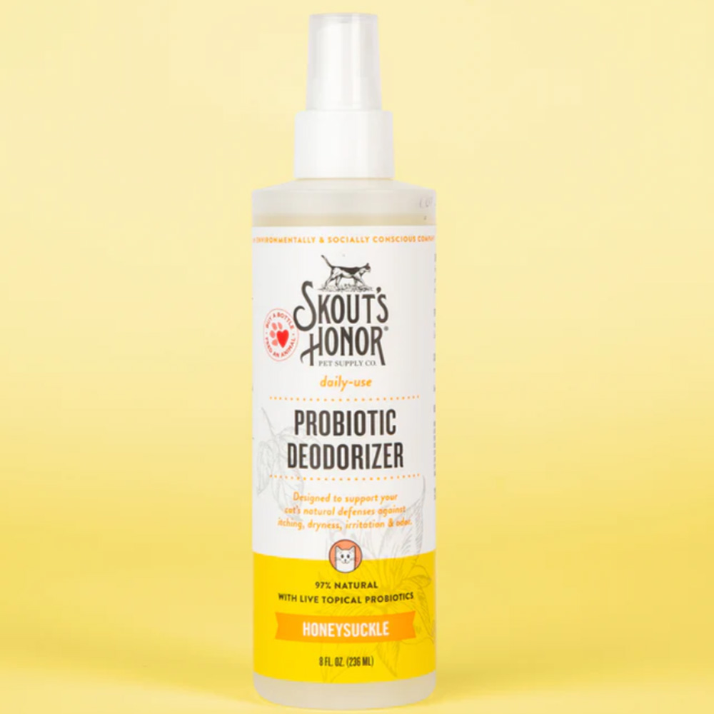 Skout's Honor Daily-Use Honeysuckle Deodorizing Spray | Cat (8oz)